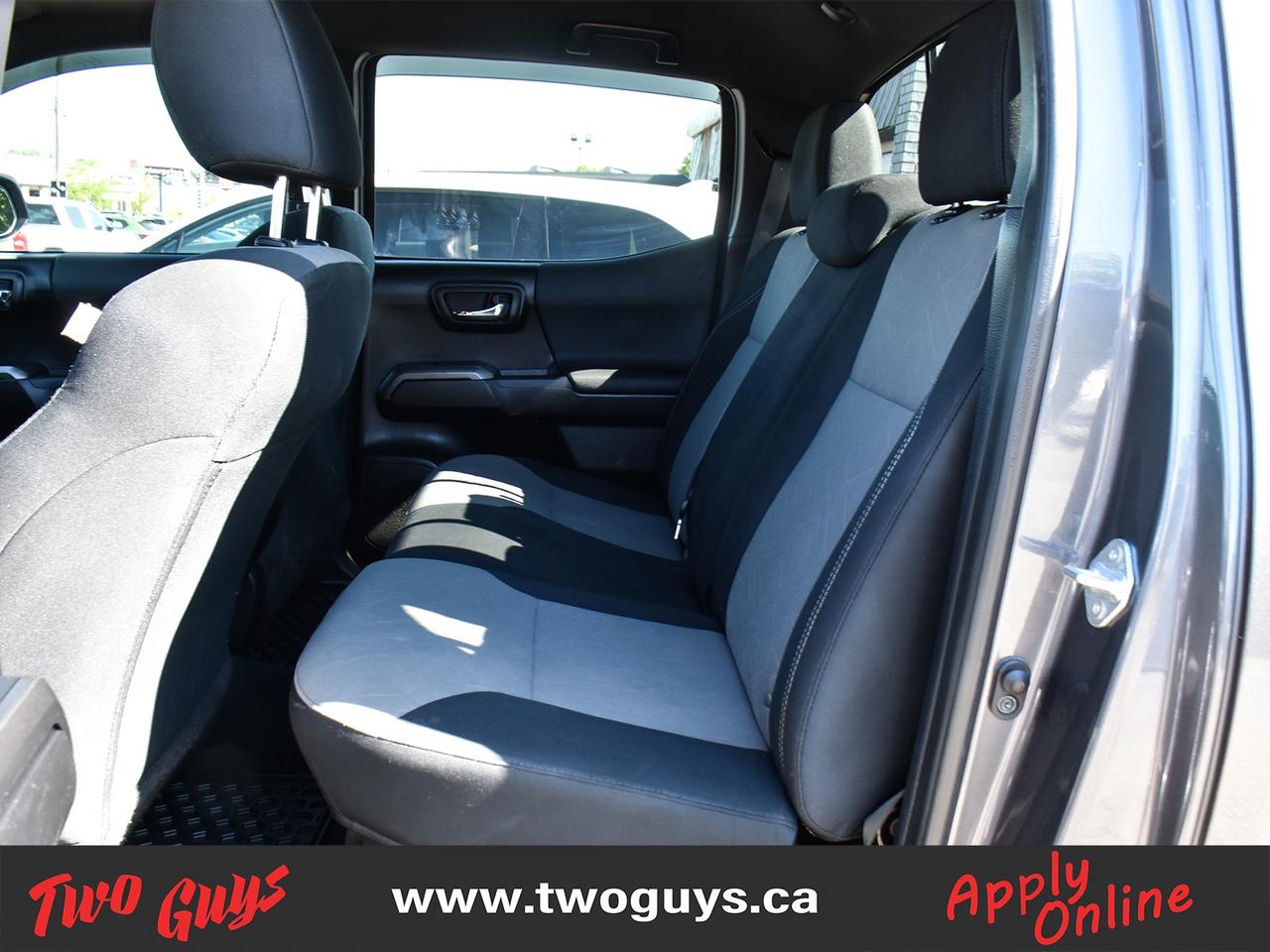 2021 Toyota Tacoma TRD Sport 4x4 Double Cab Auto Nav Back Up Cam Photo