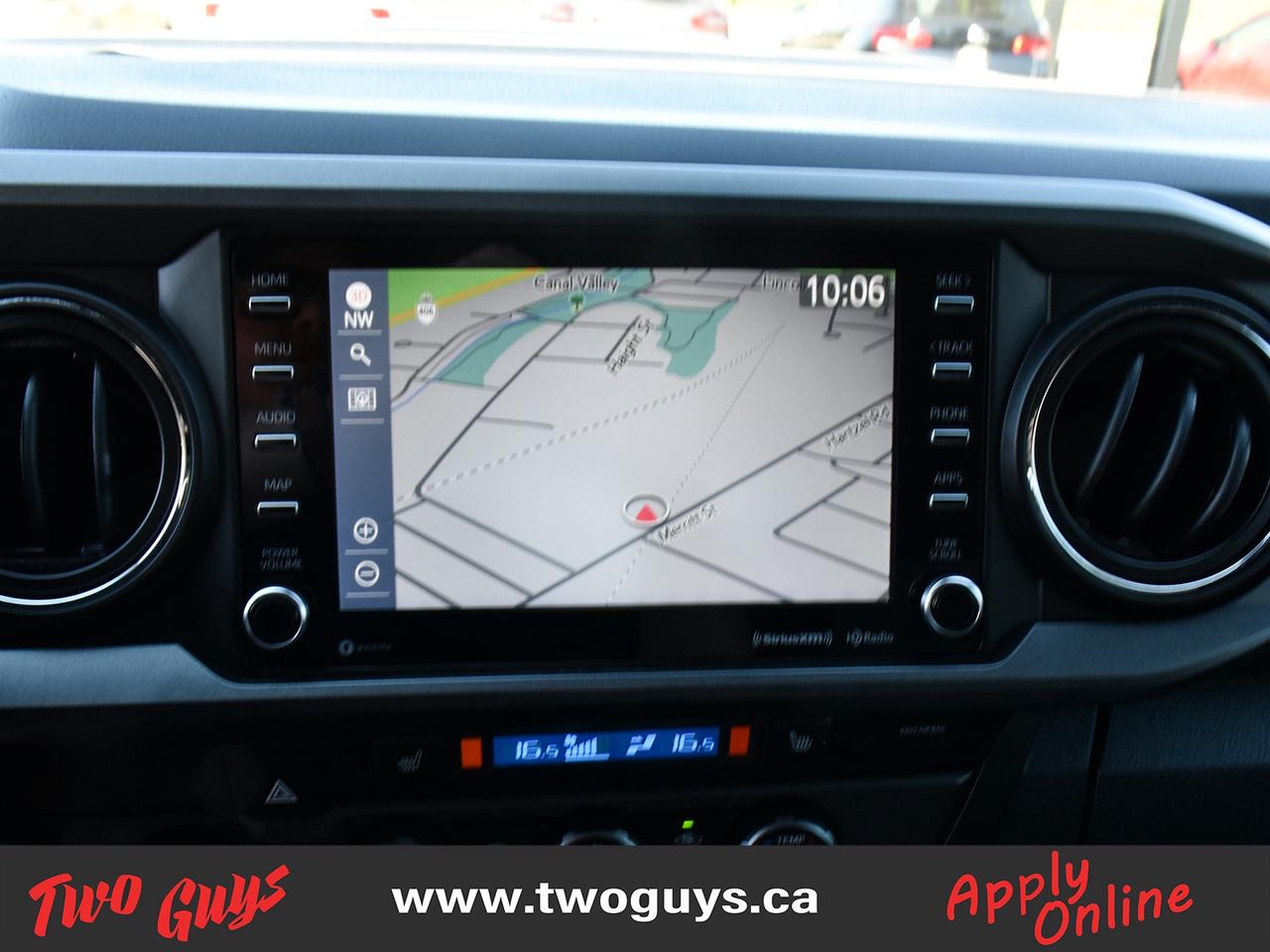 2021 Toyota Tacoma TRD Sport 4x4 Double Cab Auto Nav Back Up Cam Photo