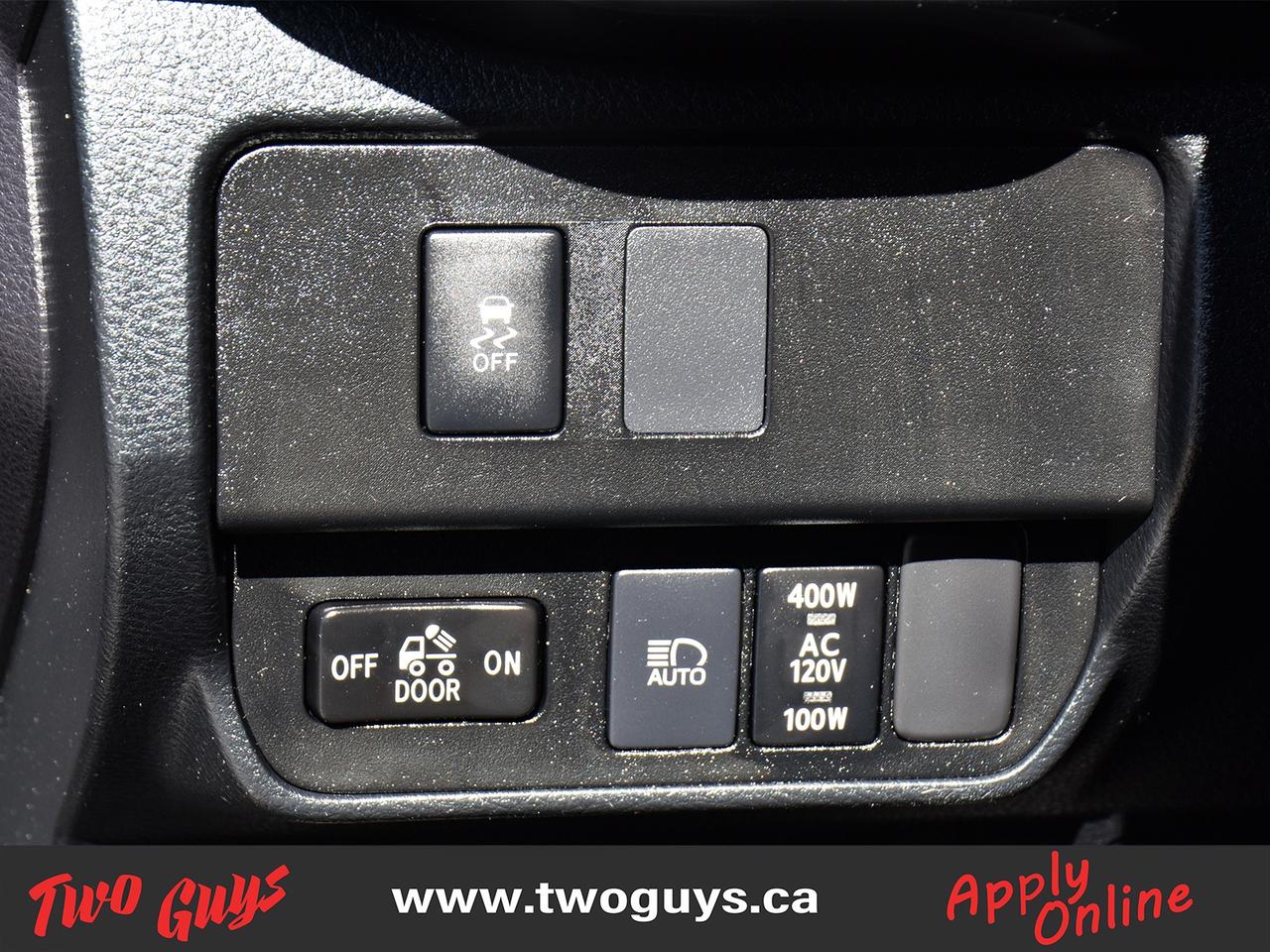 2021 Toyota Tacoma TRD Sport 4x4 Double Cab Auto Nav Back Up Cam Photo