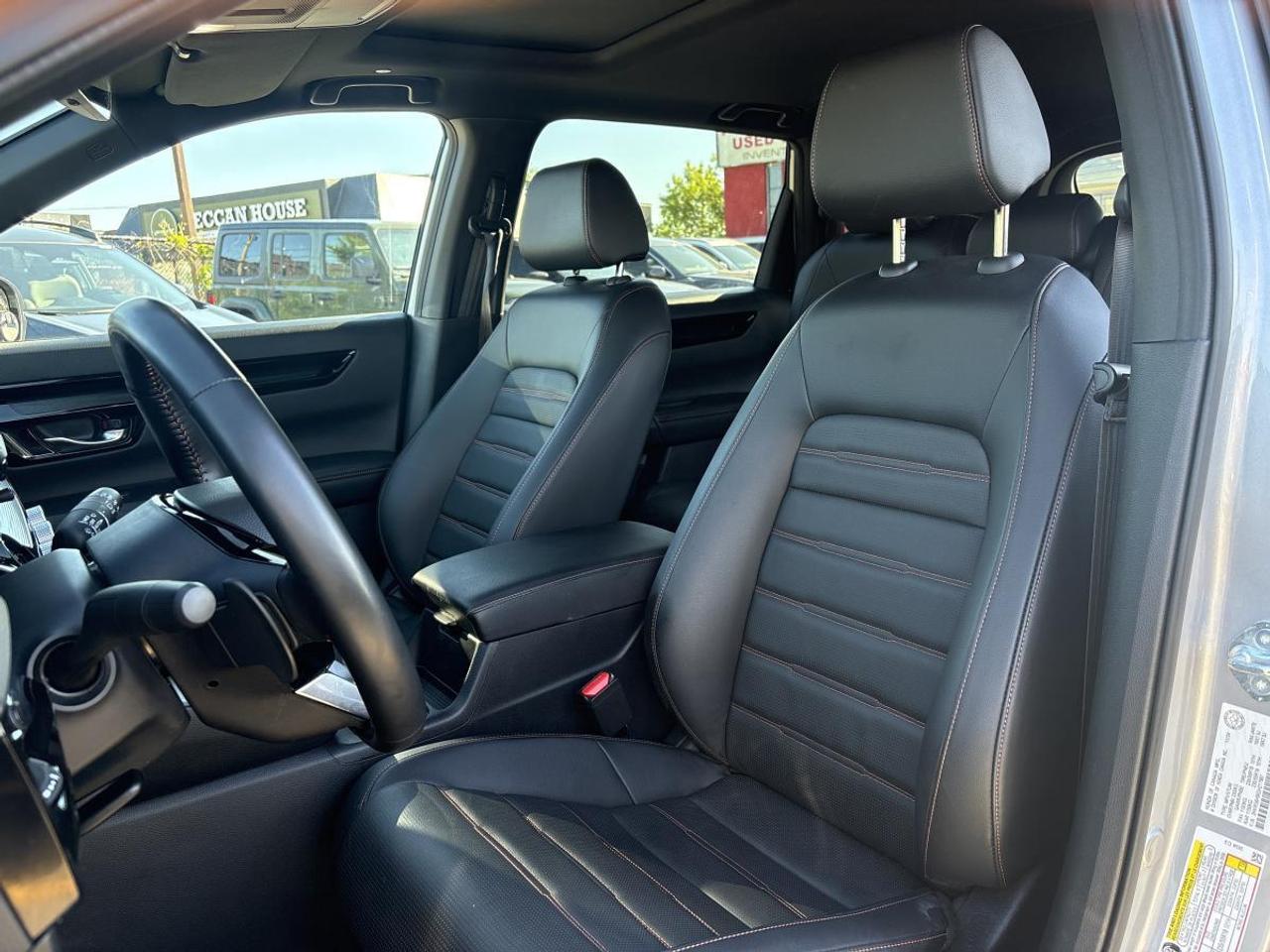 2025 Honda CR-V Hybrid Touring Honda Certified With 7YRS/160K Warranty Photo