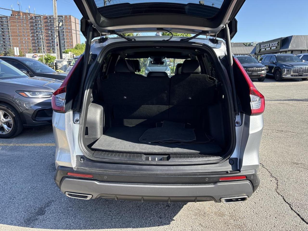 2025 Honda CR-V Hybrid Touring Honda Certified With 7YRS/160K Warranty Photo