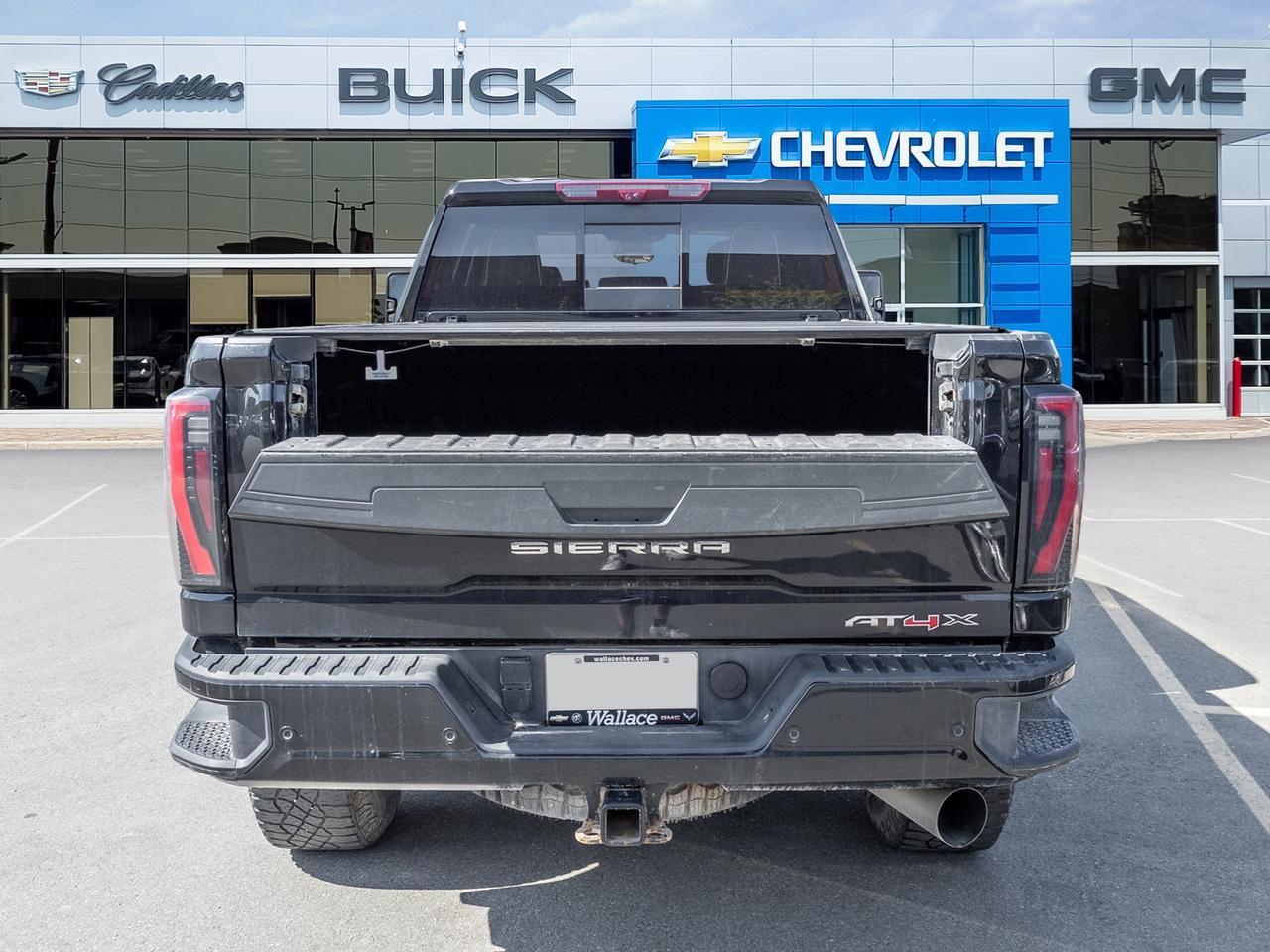 2024 GMC SIERRA 2500HD ONE OWNER   V8 Diesel   CLEAN CARFAX Photo