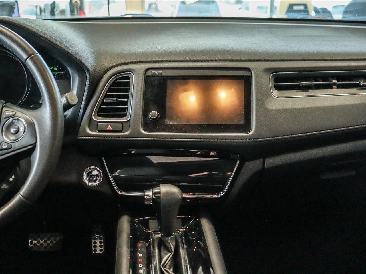 2021 Honda HR-V Sport AWD APPLE CARPLAY/ ANDROID AUTO BACKUP CAM Photo