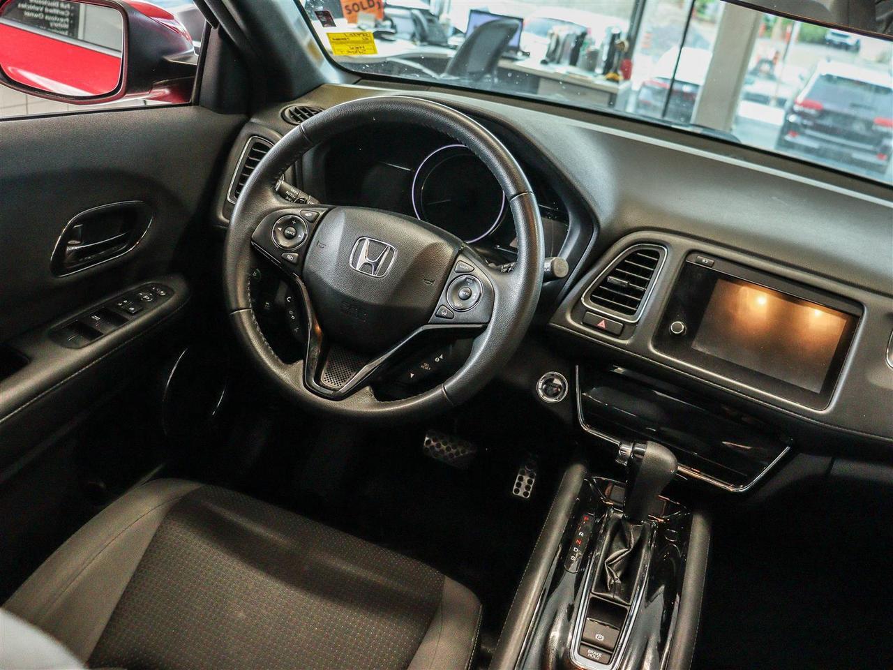2021 Honda HR-V Sport AWD APPLE CARPLAY/ ANDROID AUTO BACKUP CAM Photo