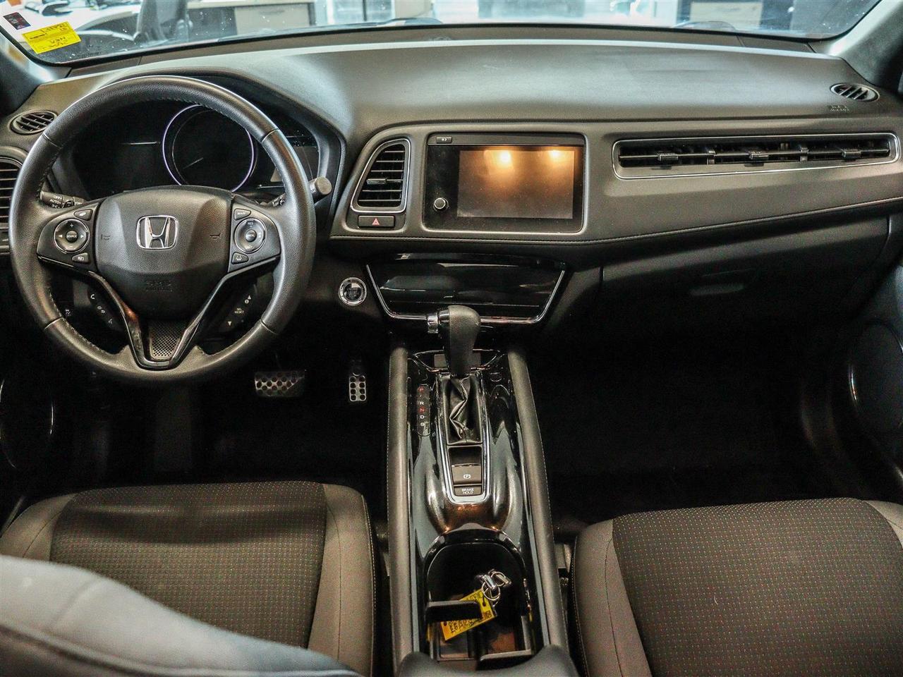 2021 Honda HR-V Sport AWD APPLE CARPLAY/ ANDROID AUTO BACKUP CAM Photo