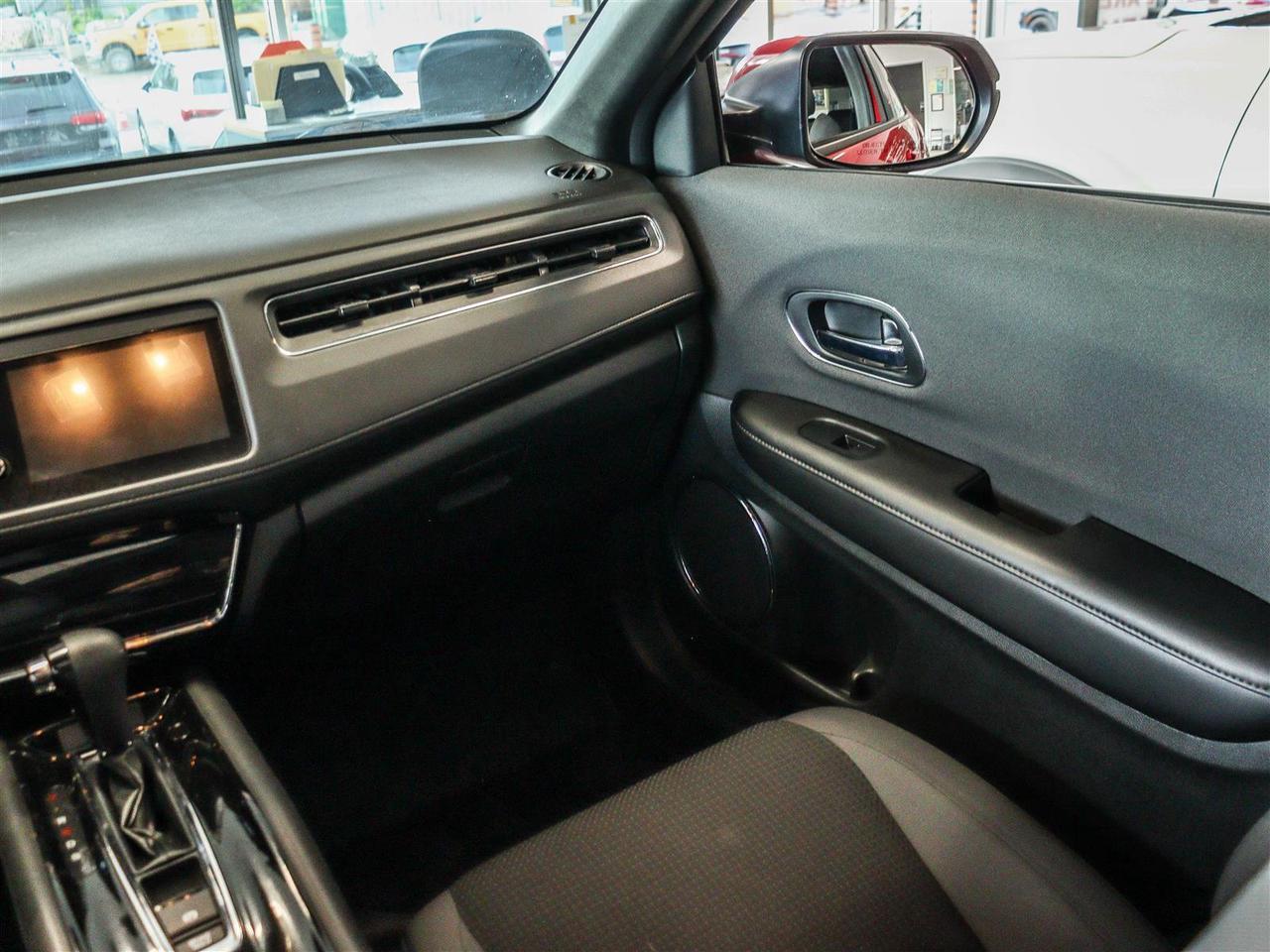 2021 Honda HR-V Sport AWD APPLE CARPLAY/ ANDROID AUTO BACKUP CAM Photo
