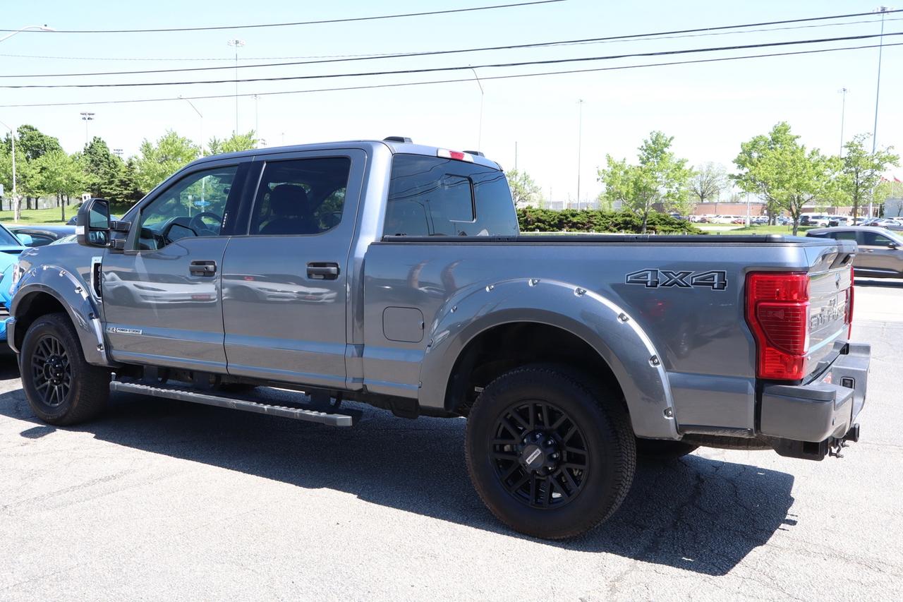 2022 Ford F-250 XLT Crew Cab 4WD 6.7L Turbo Diesel   PREMIUM LEATH Photo