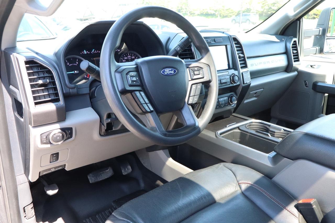 2022 Ford F-250 XLT Crew Cab 4WD 6.7L Turbo Diesel   PREMIUM LEATH Photo