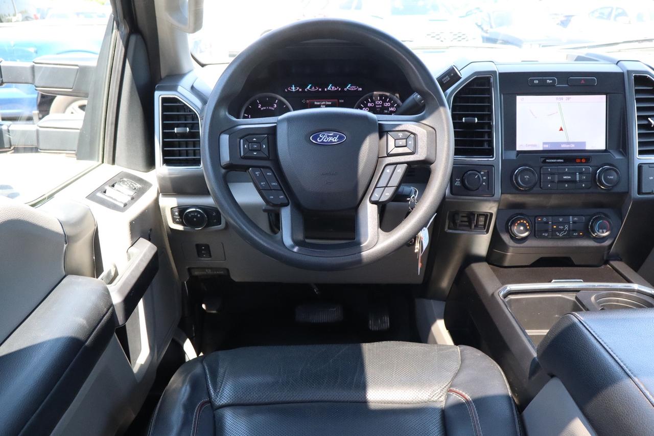 2022 Ford F-250 XLT Crew Cab 4WD 6.7L Turbo Diesel   PREMIUM LEATH Photo