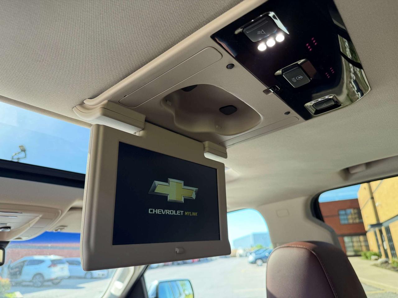 2018 Chevrolet Suburban Premier, DVD, Heads Up Display, Remote Starter Photo