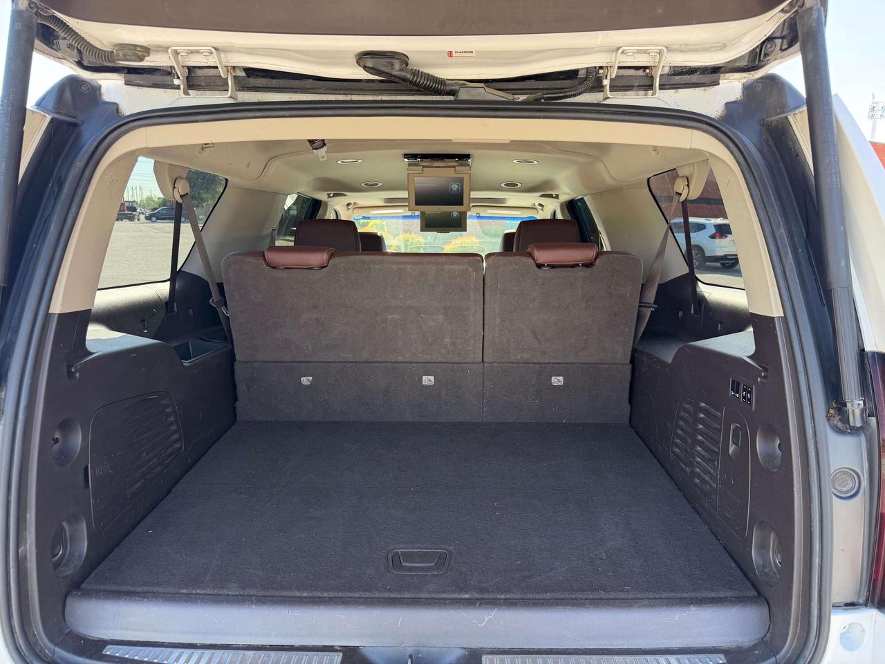2018 Chevrolet Suburban Premier, DVD, Heads Up Display, Remote Starter Photo