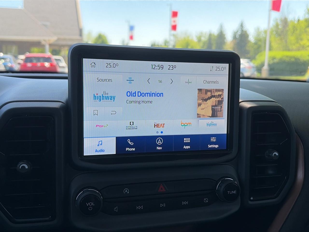 2022 Ford Bronco Sport Outer Banks 4x4   Nav.   Sunroof   Leather Photo