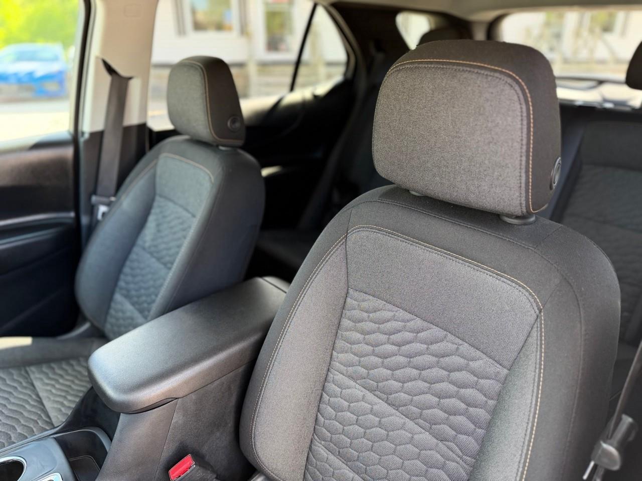 2020 Chevrolet Equinox LT w/1LT Front-Wheel Drive Photo