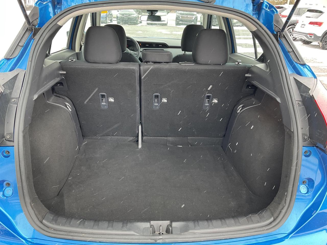 2024 Nissan Kicks SV 4dr Front-Wheel Drive Photo