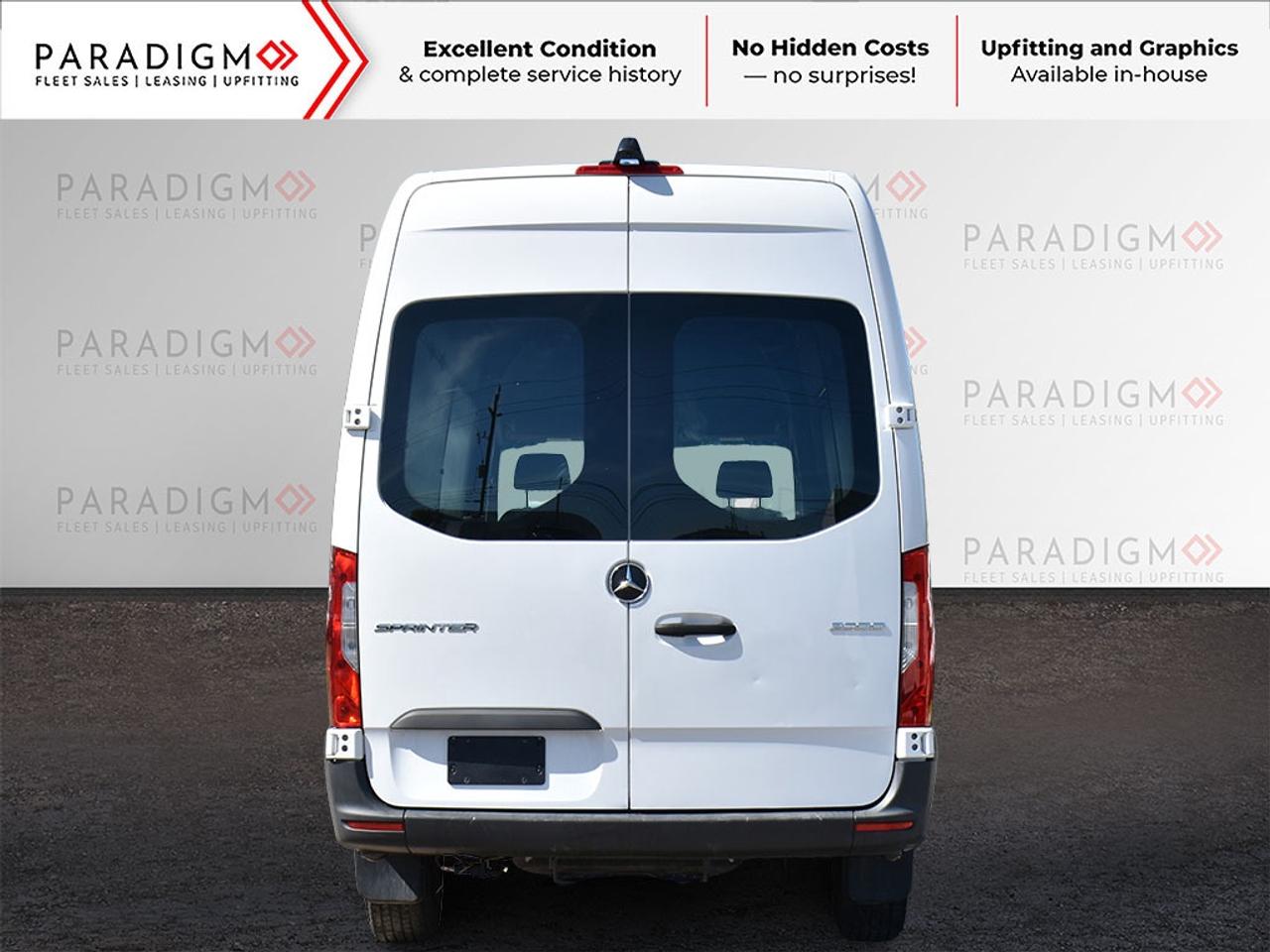 2022 Mercedes-Benz Sprinter Crew Van 2500 High Roof I4 170 Photo