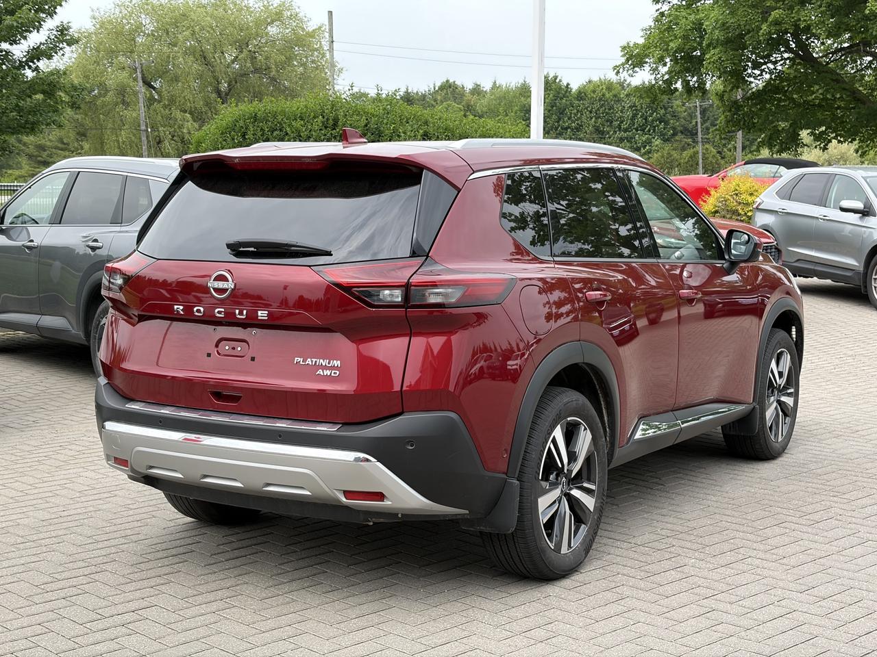 2023 Nissan Rogue Platinum AWD   Nav   Pano Roof   Leather   360 Cam Photo