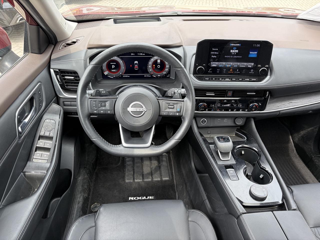 2023 Nissan Rogue Platinum AWD   Nav   Pano Roof   Leather   360 Cam Photo