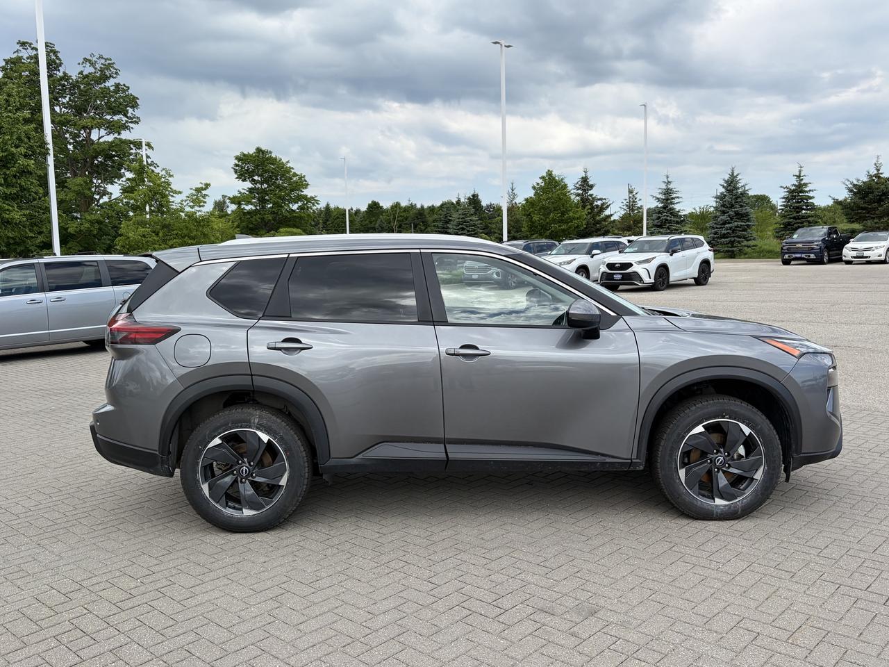 2025 Nissan Rogue SV AWD   Pano Roof   Heated Seats & Steering Wheel Photo