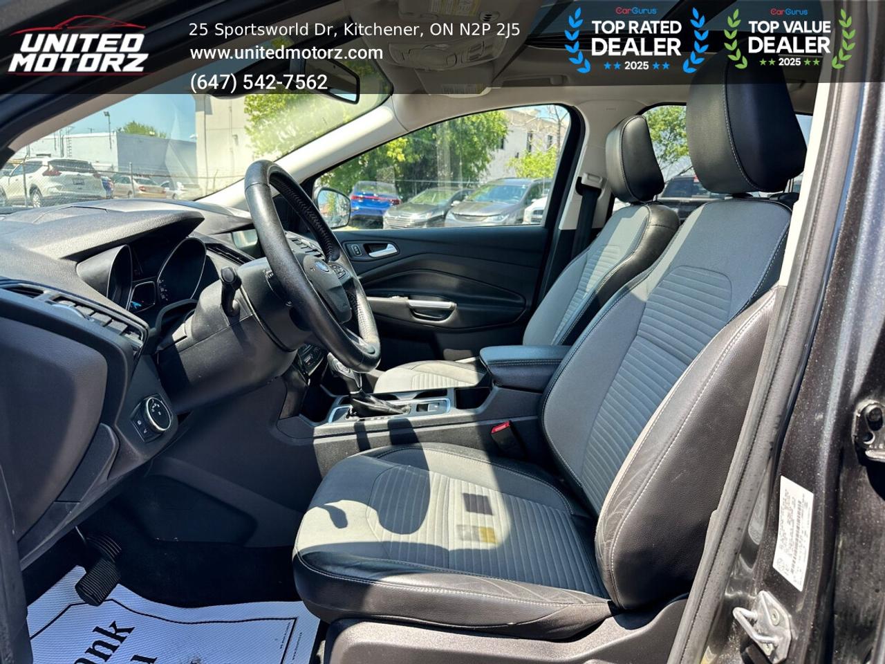 2019 Ford Escape Titanium ~SAFETY CERTIFIED~ NO ACCIDENTS~ Photo