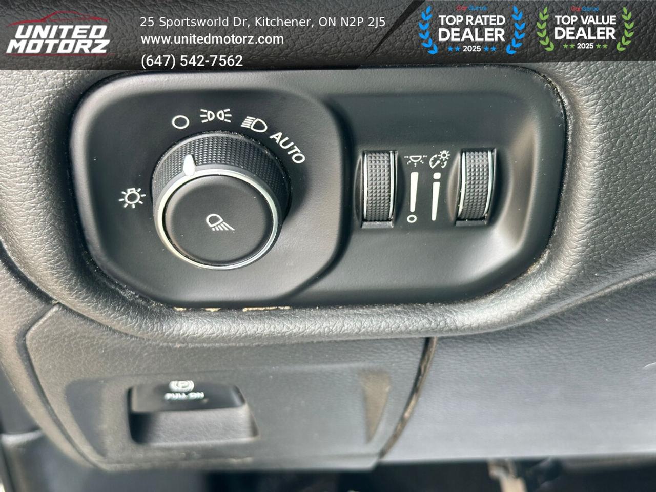 2019 RAM 1500 Tradesman 4x4 CREW CAB 5.7L HEMI V8 ~ NO Photo