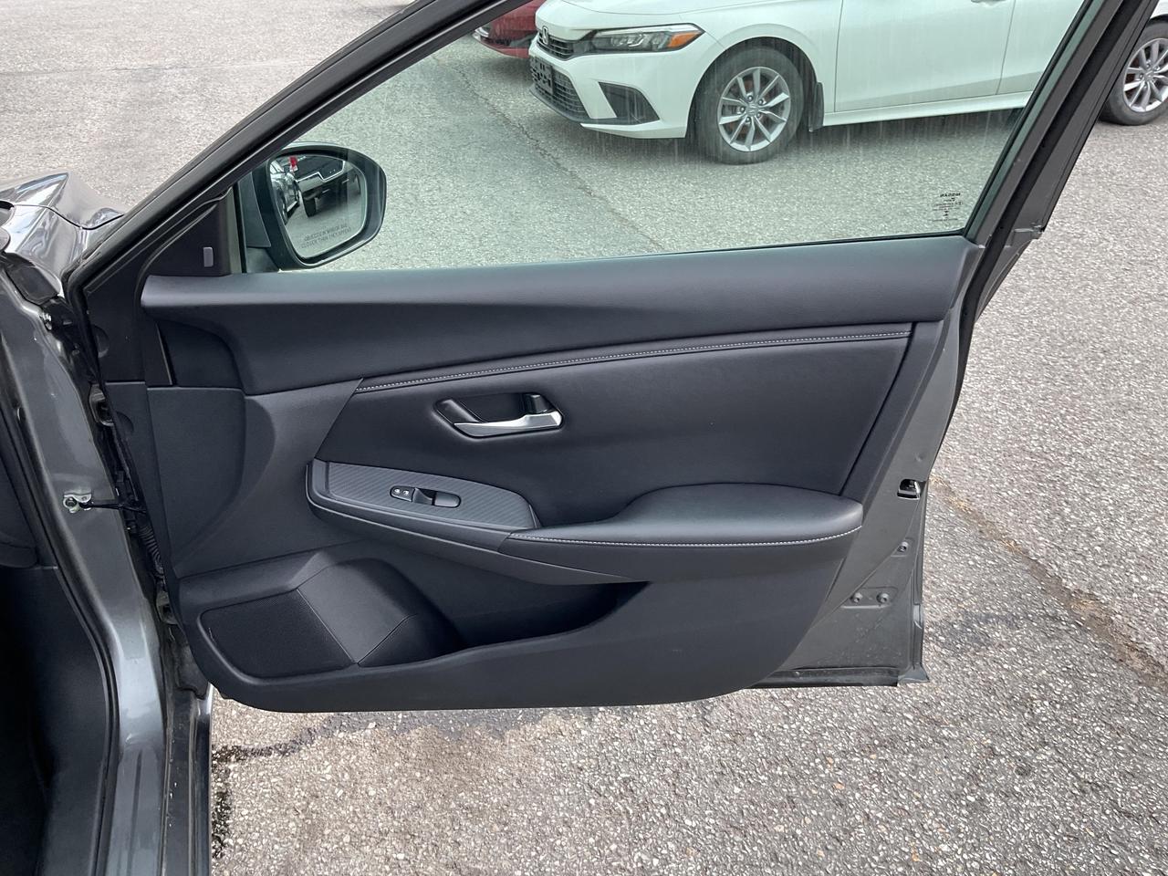 2023 Nissan Sentra SV 4DR SEDAN Photo