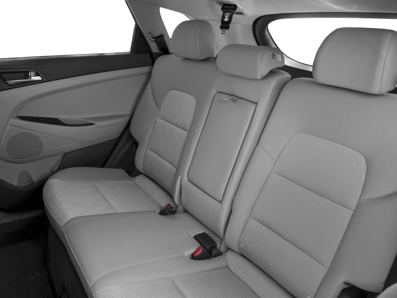 2016 Hyundai Tucson AWD 4DR 2.0L PREMIUM Photo