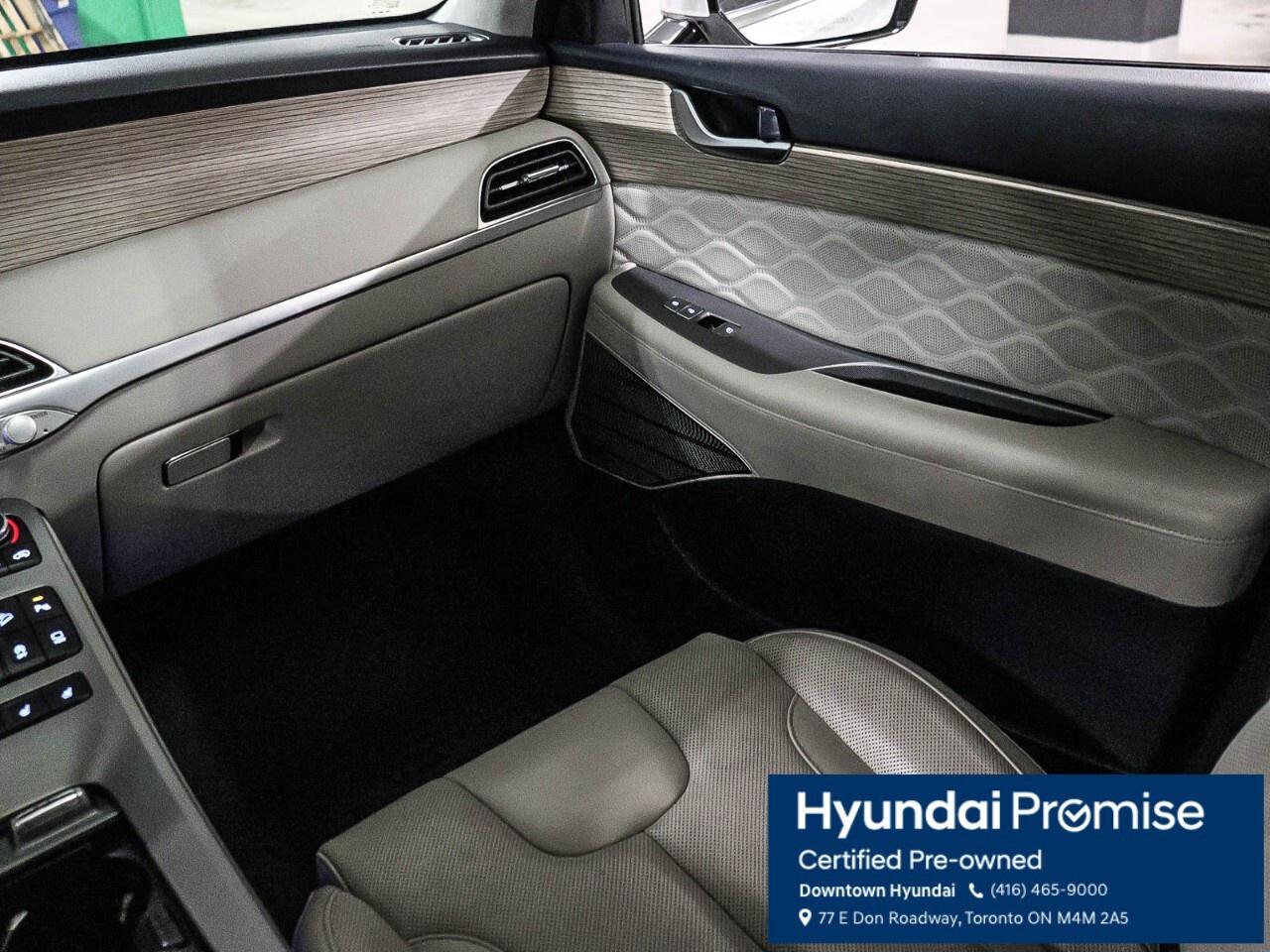 2022 Hyundai PALISADE Ultimate Calligraphy 7-Passenger AWD Photo