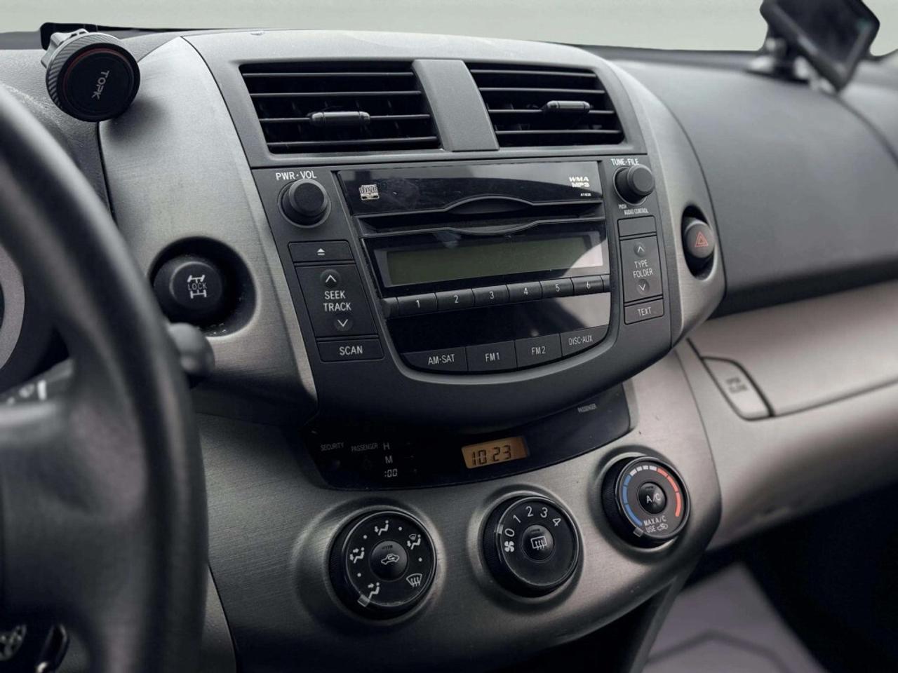 2010 Toyota RAV4 4WD Photo
