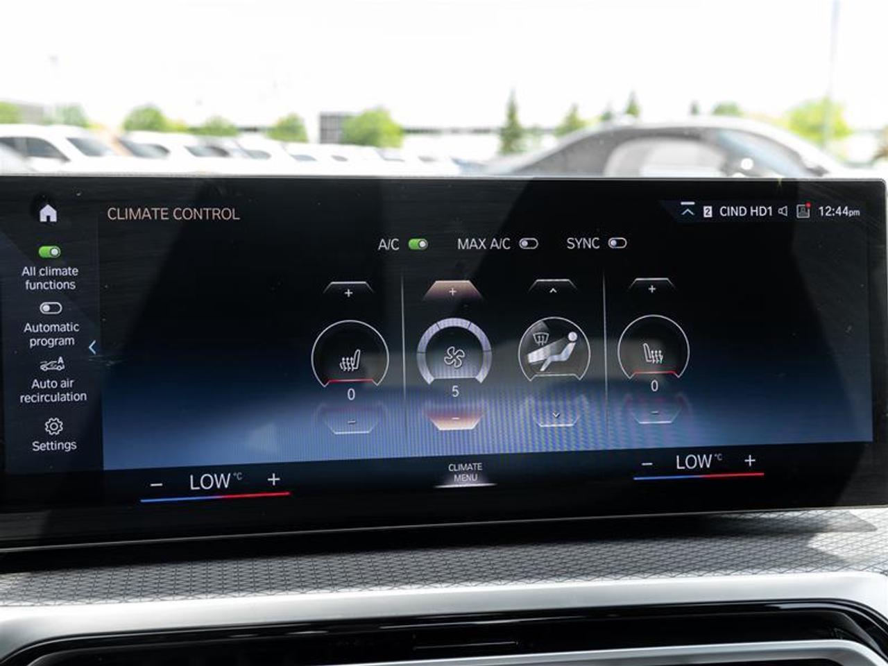 2024 BMW M340 i xDrive 4dr All-Wheel Drive Sedan Photo