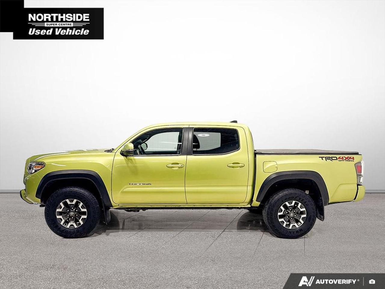 2023 Toyota Tacoma 4x4 Double Cab Auto SB Photo2