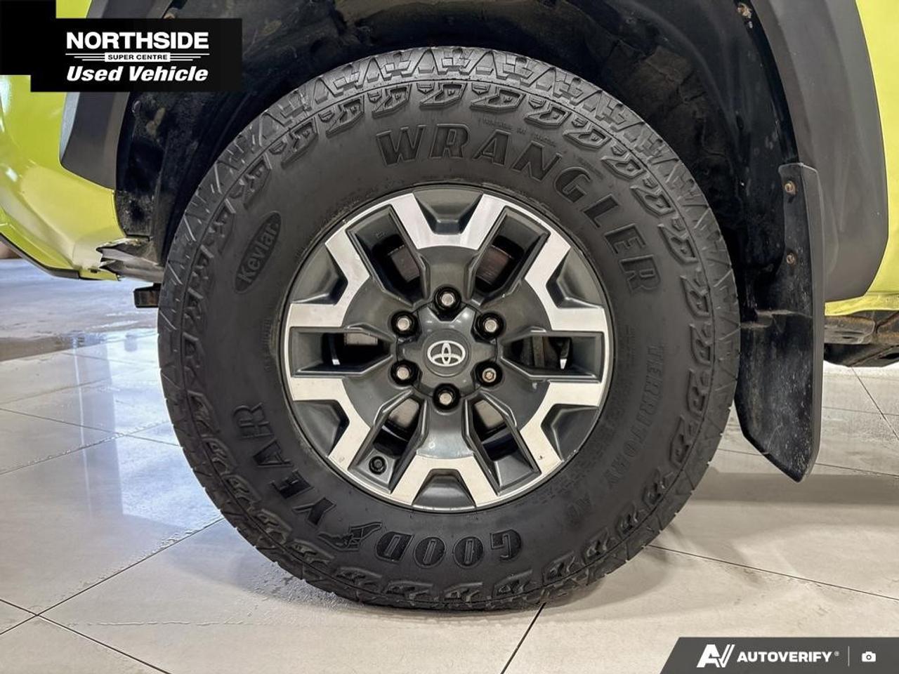 2023 Toyota Tacoma 4x4 Double Cab Auto SB Photo