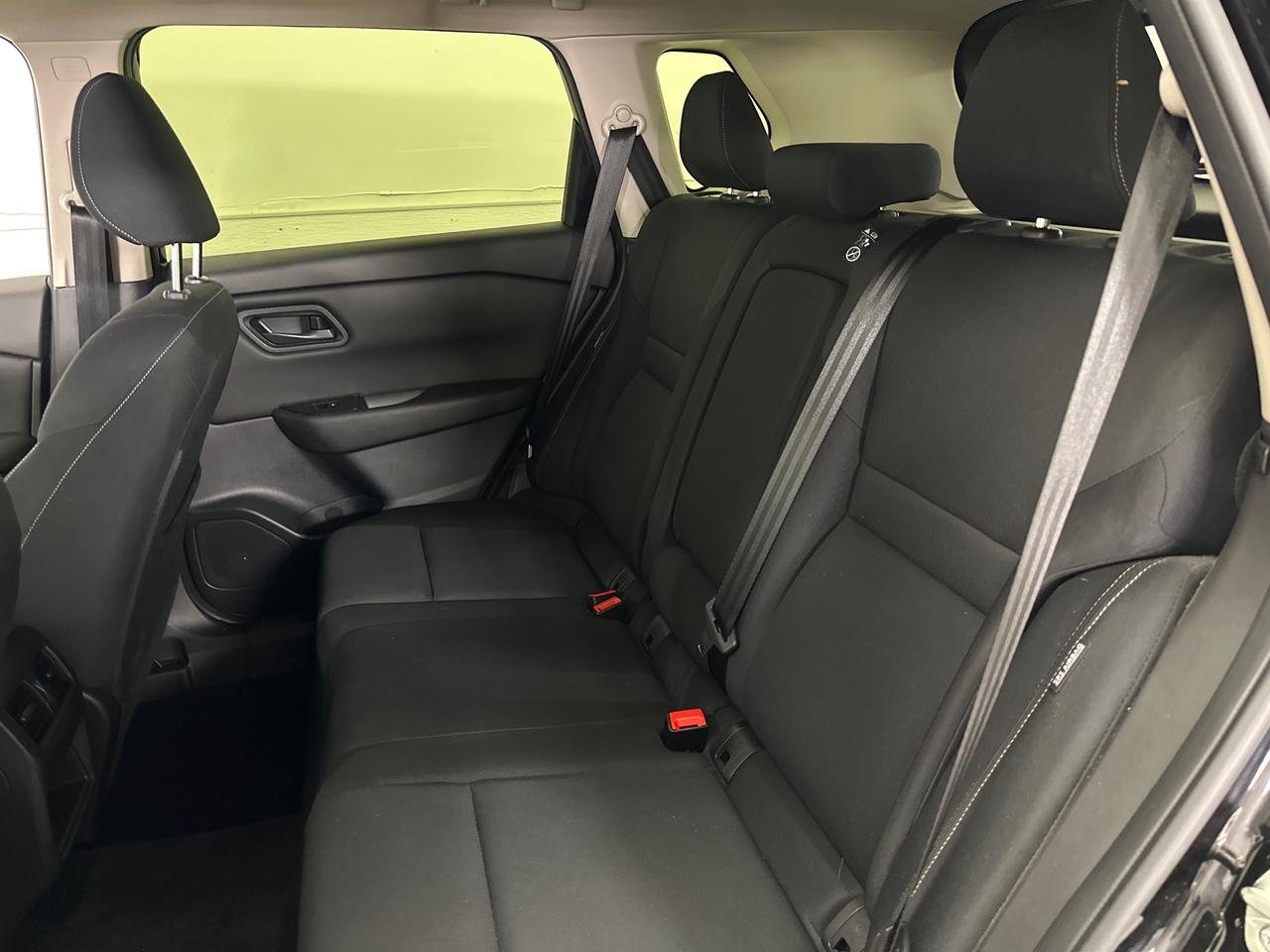 2024 Nissan Rogue S Photo