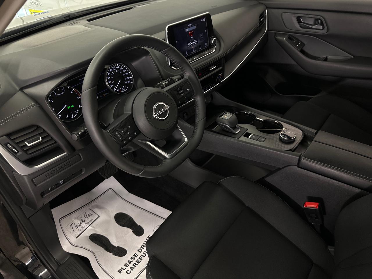 2024 Nissan Rogue S Photo