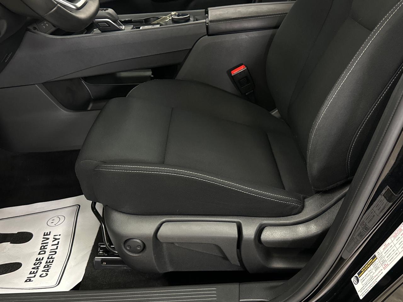 2024 Nissan Rogue S Photo