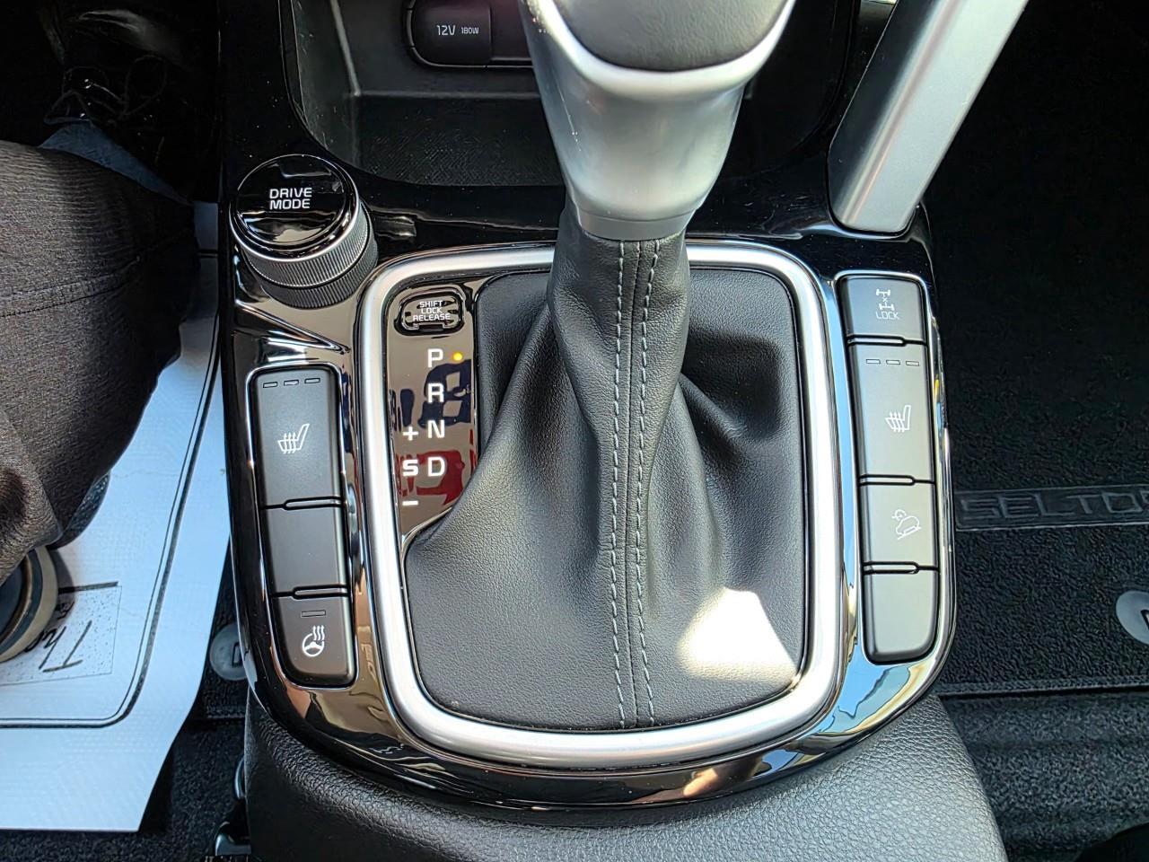 2022 Kia Seltos EX 4dr All-Wheel Drive Photo
