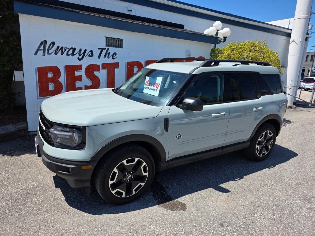 2023 Ford Bronco Sport Outer Banks 4dr 4x4 Photo