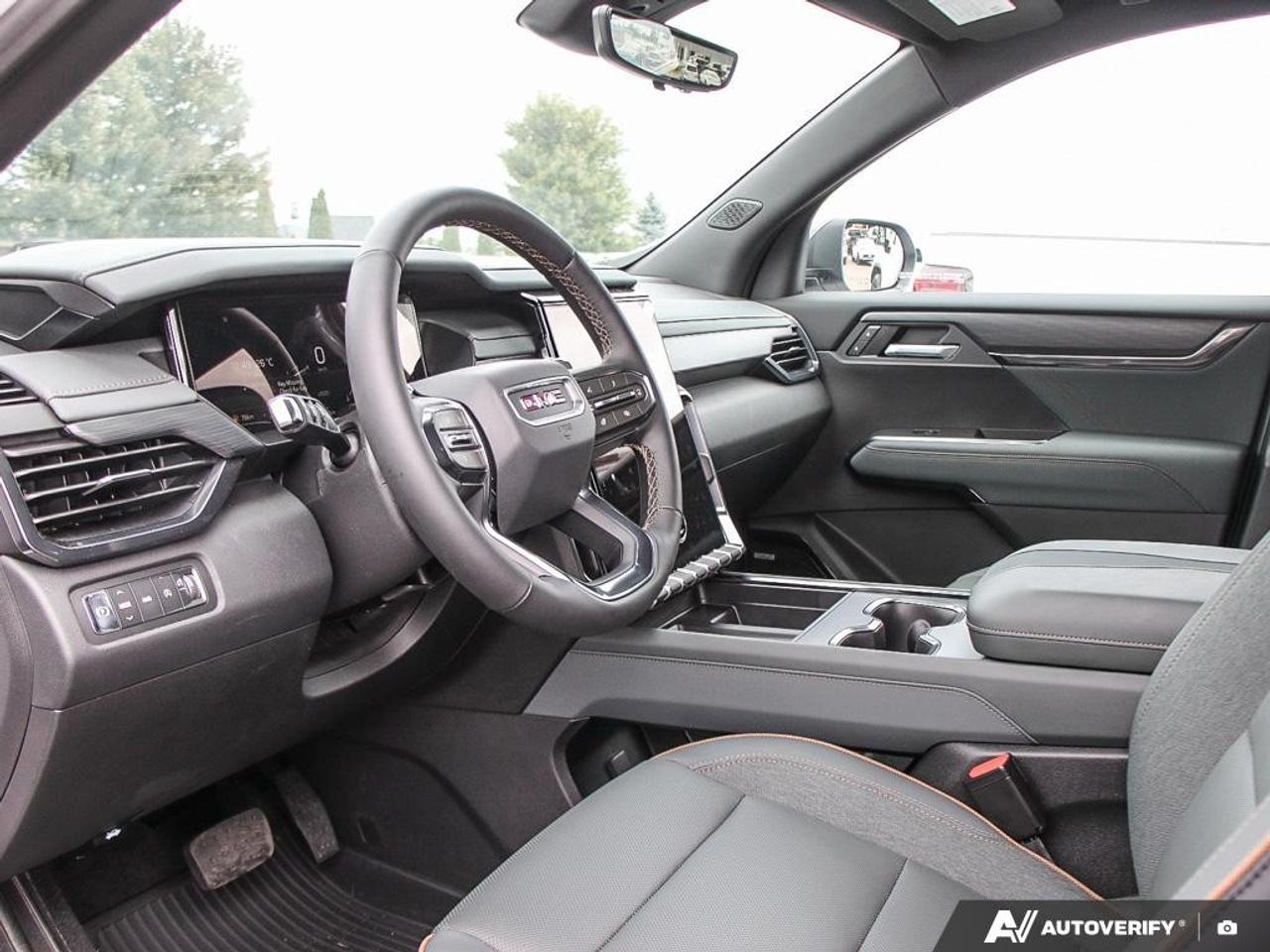 2026 GMC Acadia AWD AT4 Photo