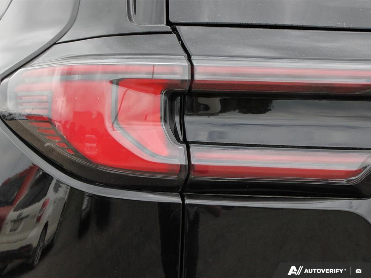 2026 GMC Acadia AWD AT4 Photo