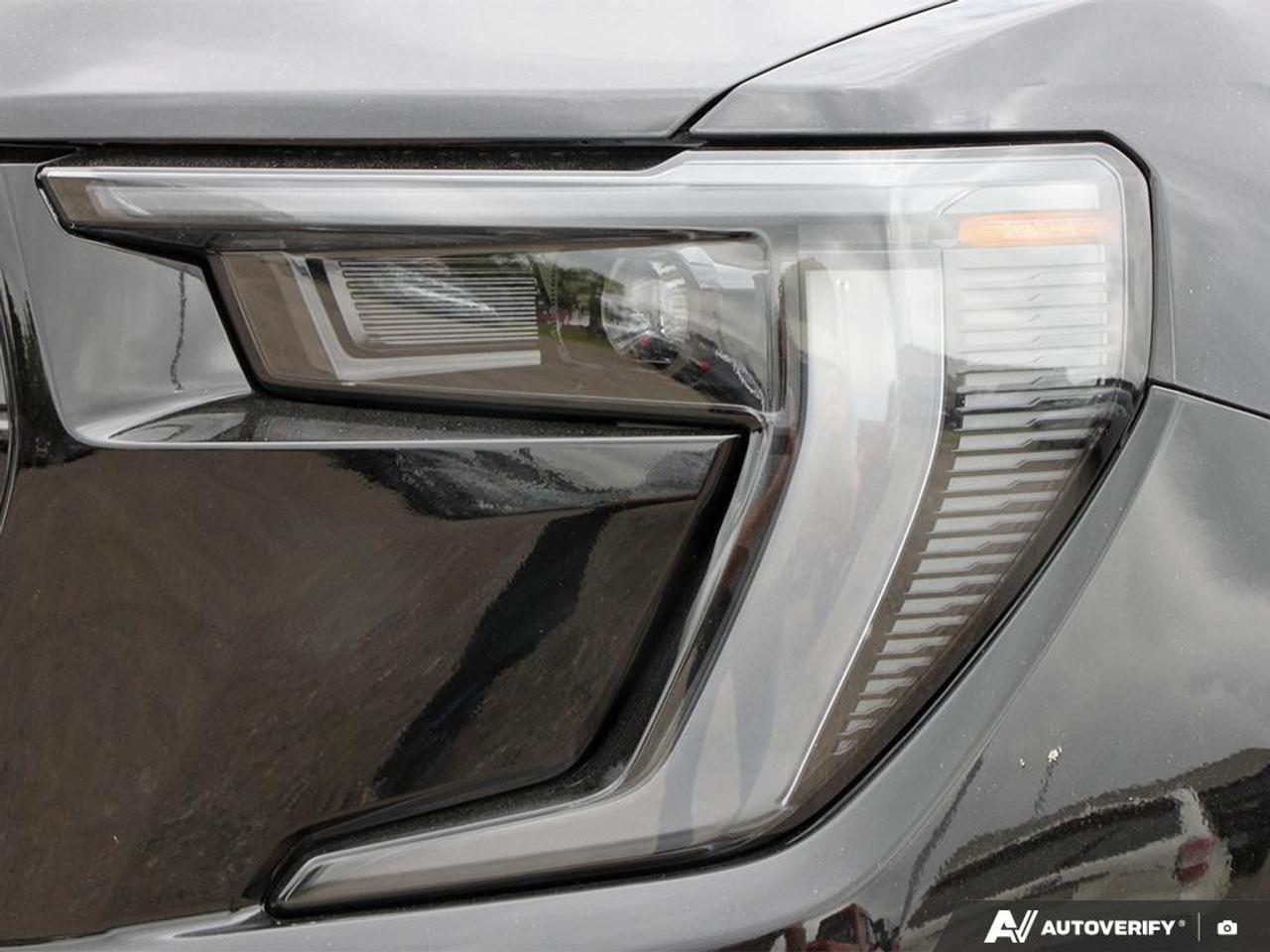 2026 GMC Acadia AWD AT4 Photo