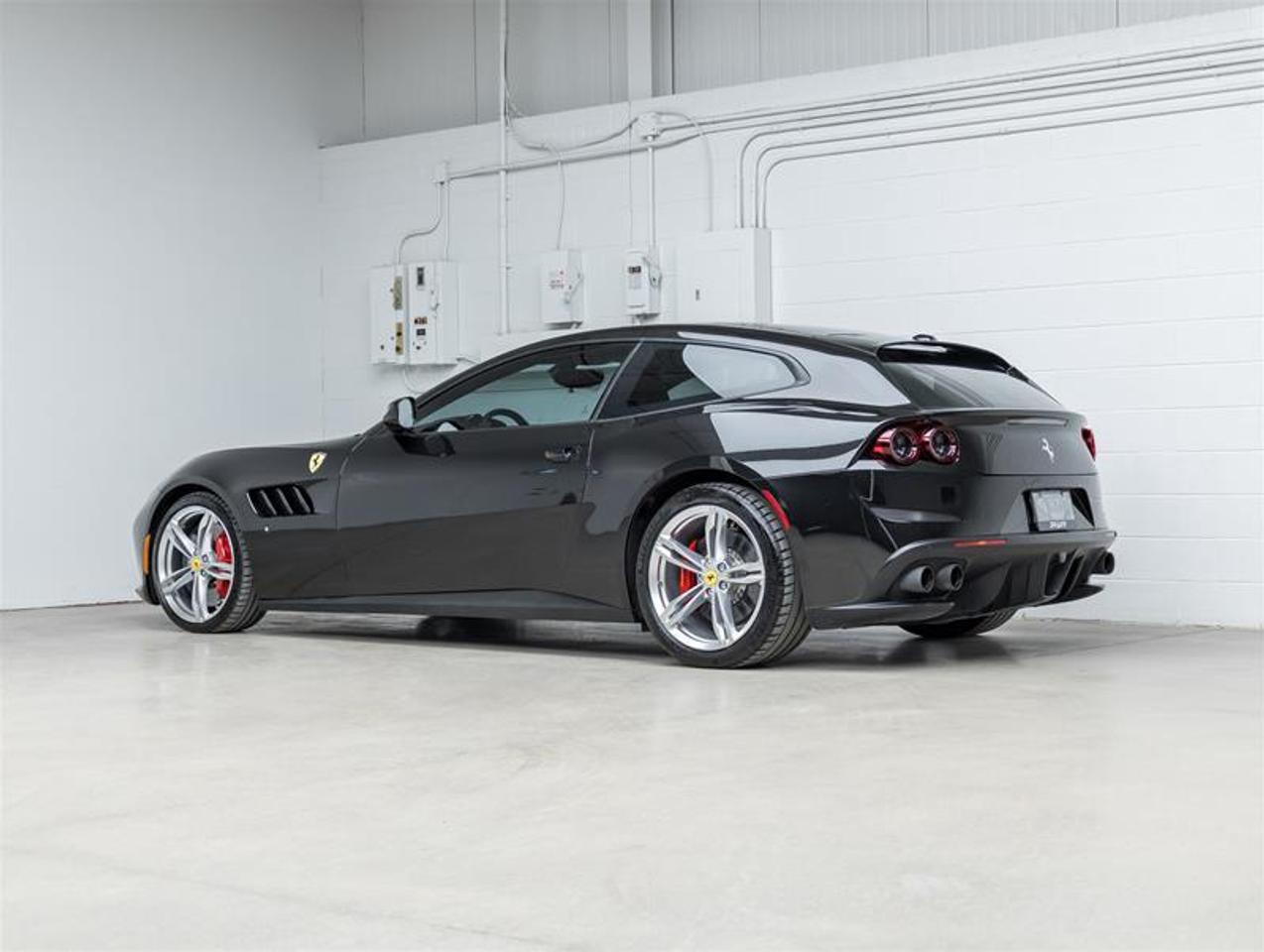 2018 Ferrari GTC4  Photo