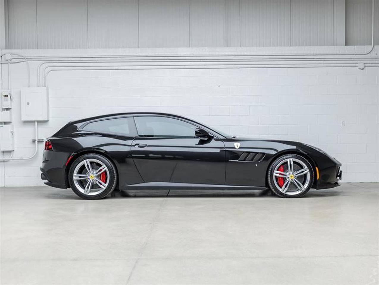 2018 Ferrari GTC4  Photo