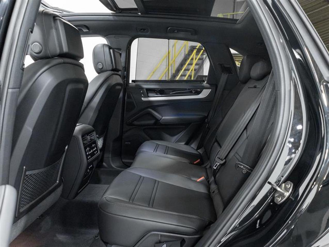 2026 Porsche Cayenne  Photo