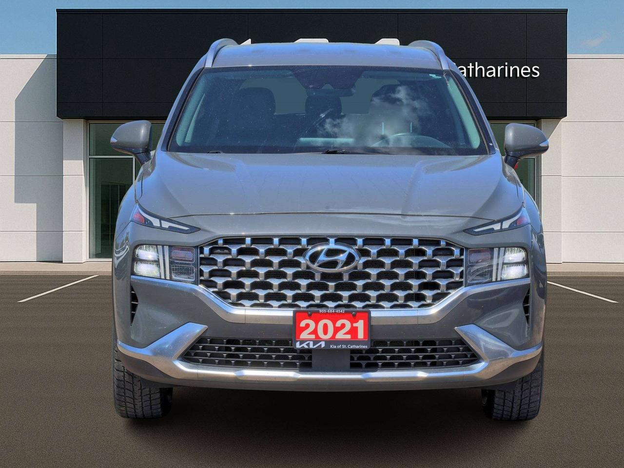 2021 Hyundai Santa Fe Preferred AWD Photo4