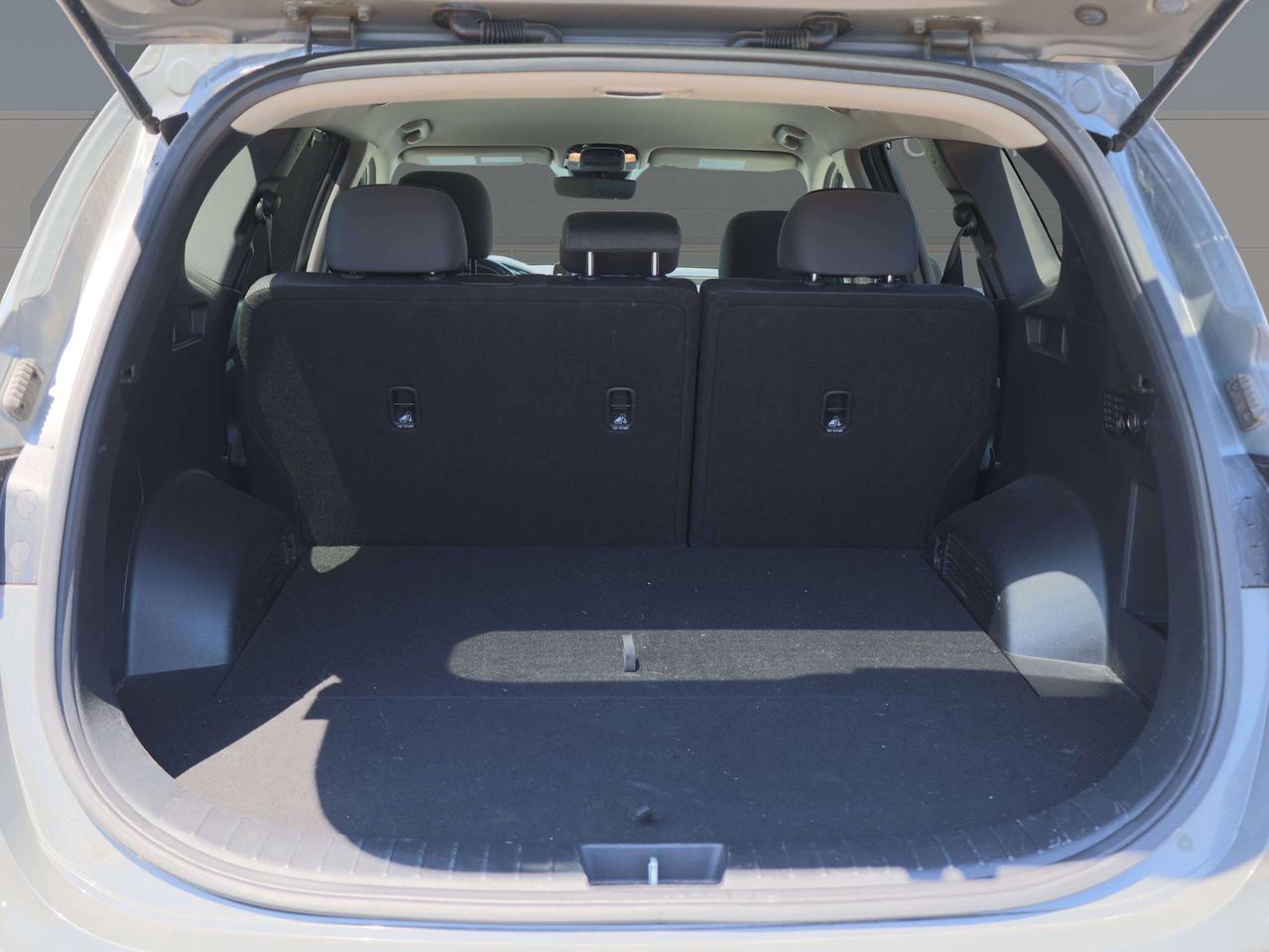 2021 Hyundai Santa Fe Preferred AWD Photo