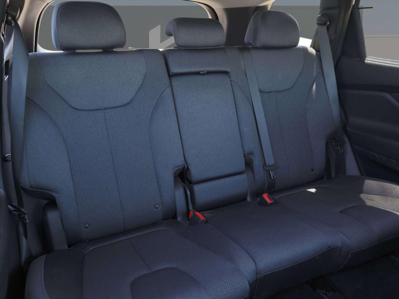 2021 Hyundai Santa Fe Preferred AWD Photo