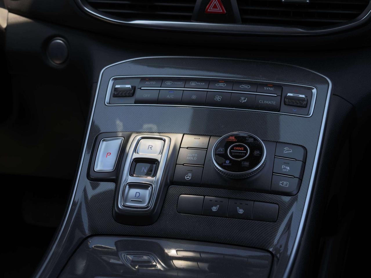 2021 Hyundai Santa Fe Preferred AWD Photo