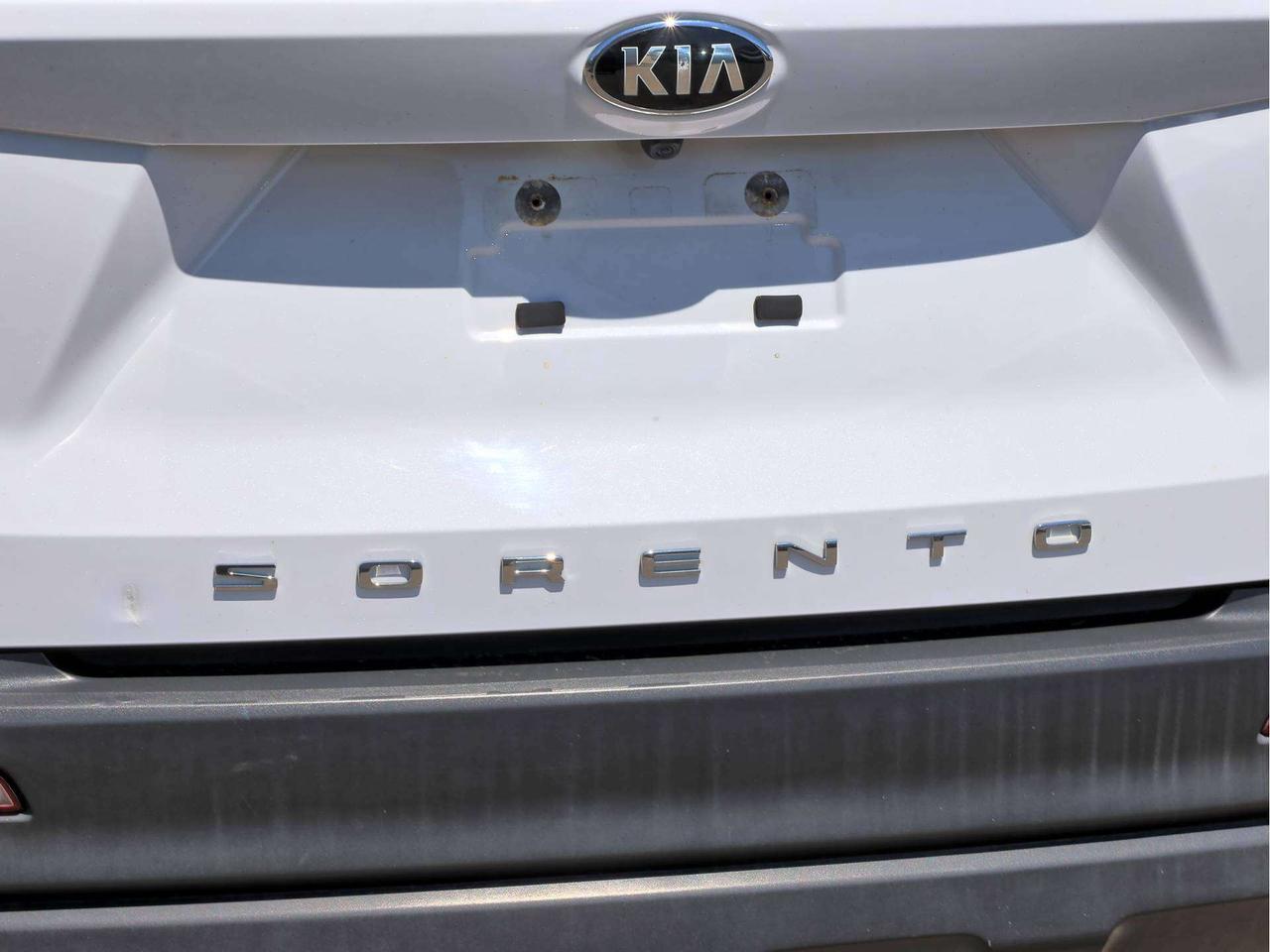 2021 Kia Sorento LX+ AWD Photo