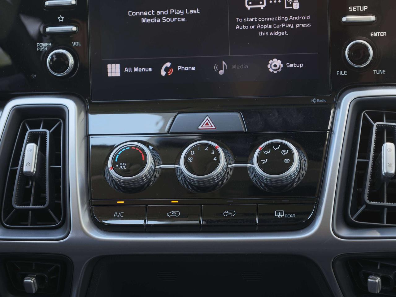 2021 Kia Sorento LX+ AWD Photo