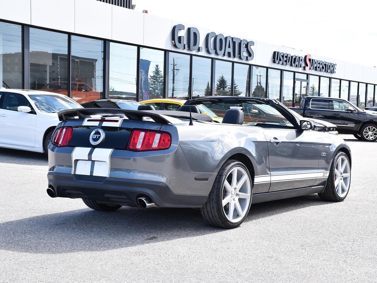 2011 Ford Mustang GT ~5.0L V8 ~6-Speed ~Nav ~Leather ~ONLY 73,000 KM Photo
