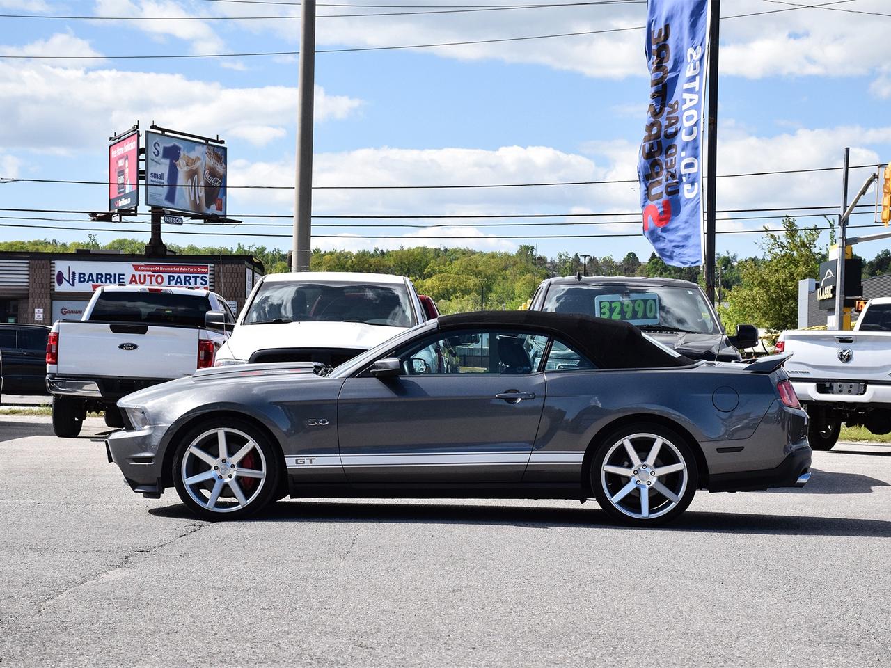 2011 Ford Mustang GT ~5.0L V8 ~6-Speed ~Nav ~Leather ~ONLY 73,000 KM Photo